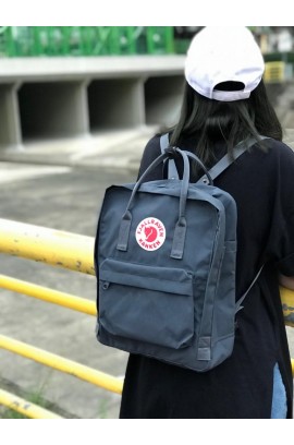 Fjallraven Kanken –  Graphite